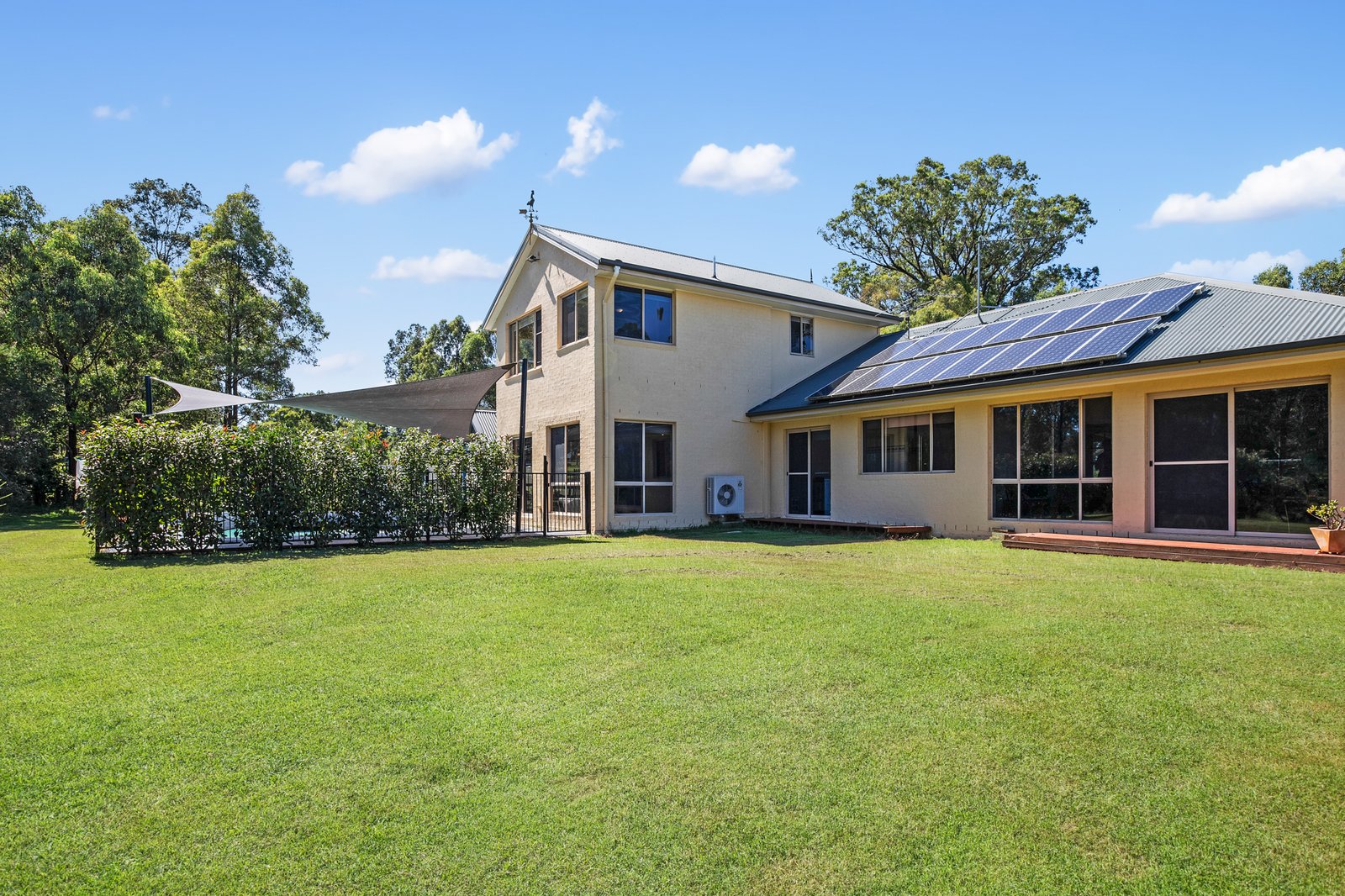 1 Jack James Close BUTTERWICK 10