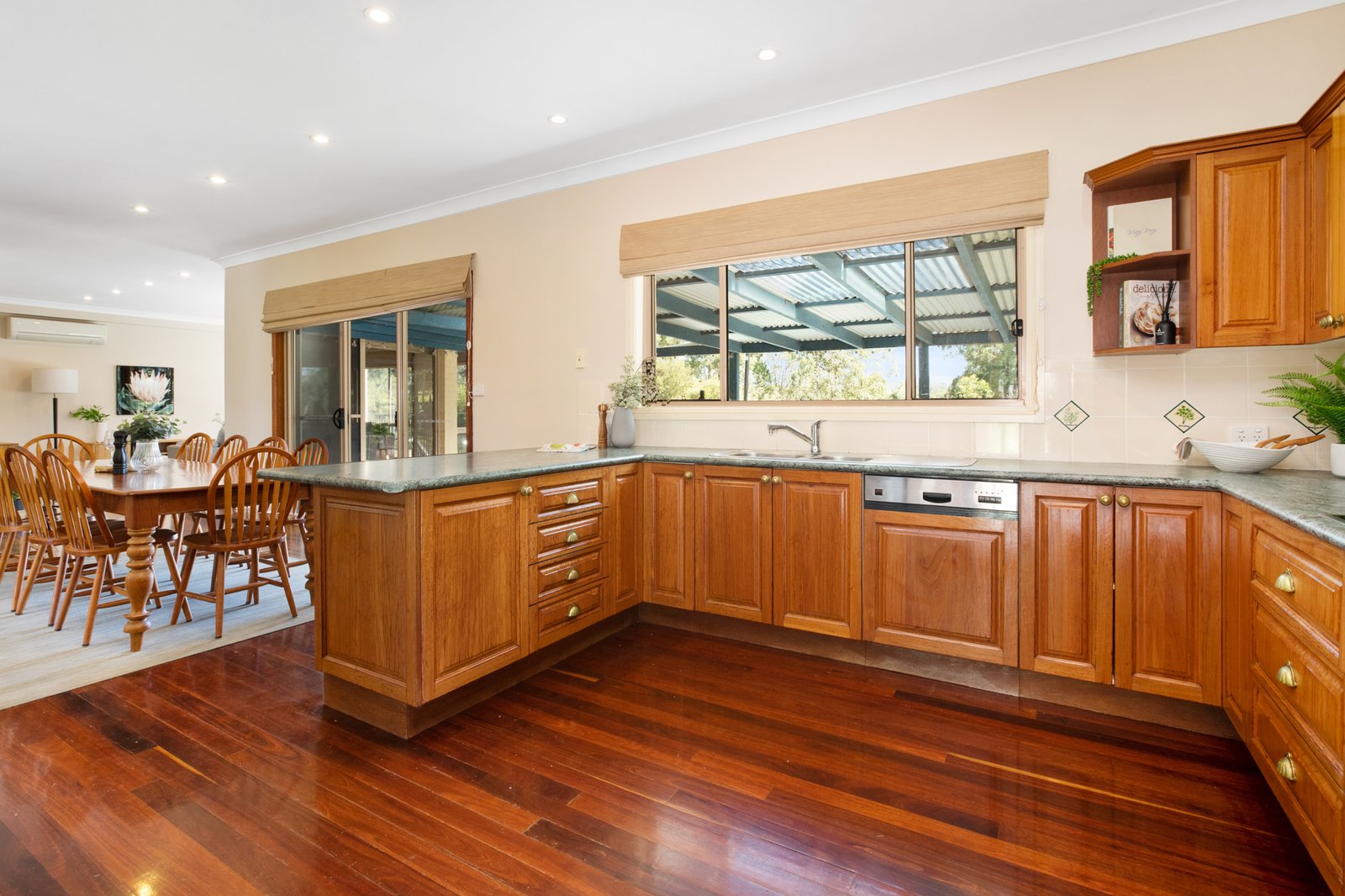 1 Jack James Close BUTTERWICK 13