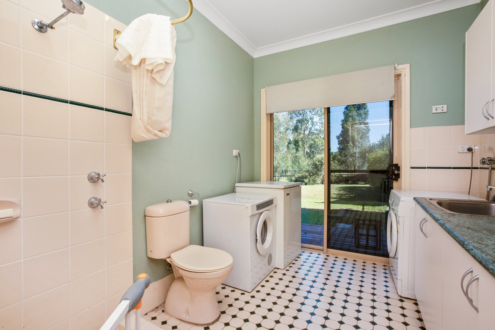 1 Jack James Close BUTTERWICK 19