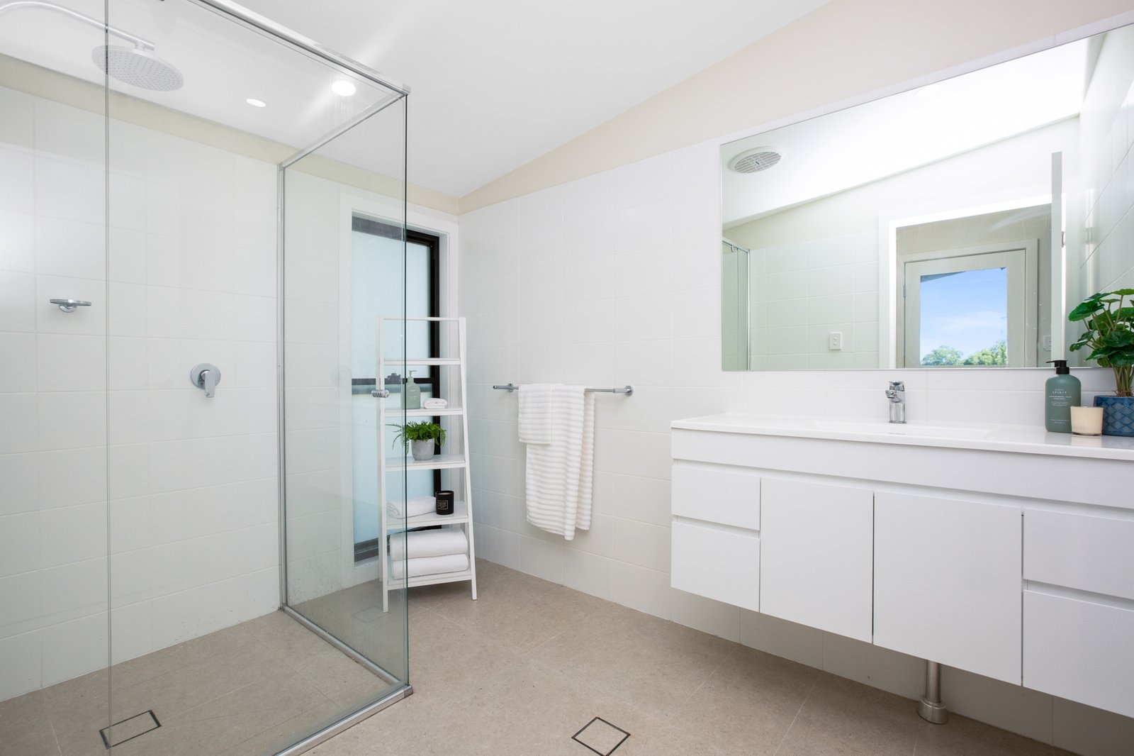 1 Jack James Close BUTTERWICK 34