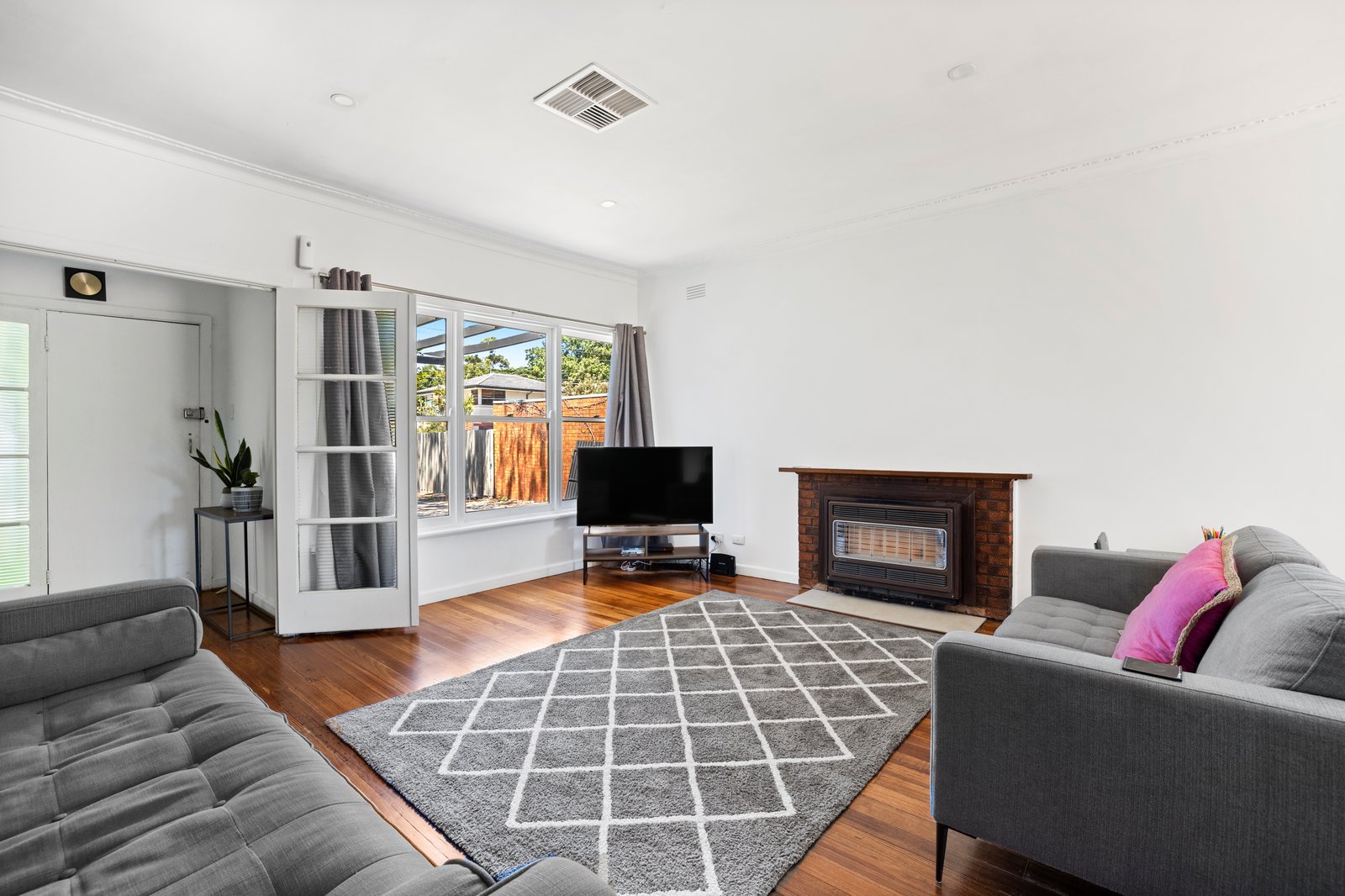 Gallery: 1 Jack Road