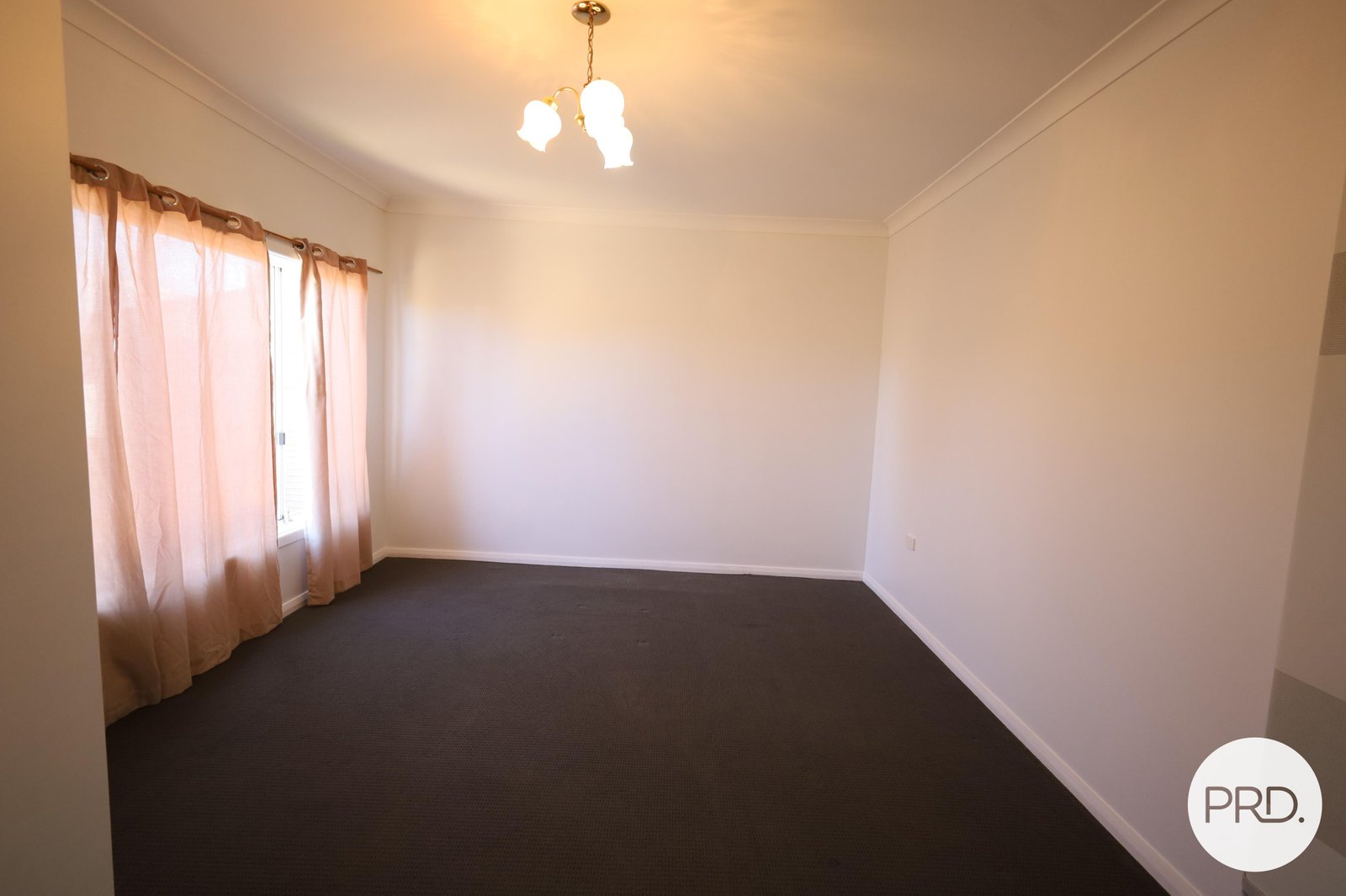 1 Jaeger Avenue ORANGE 4