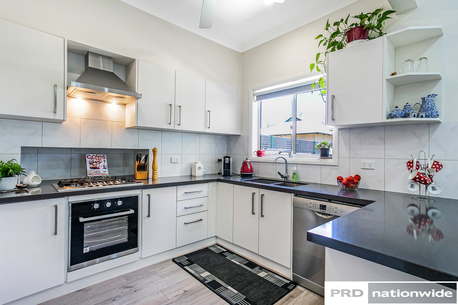1 Janison Street TAMWORTH 9