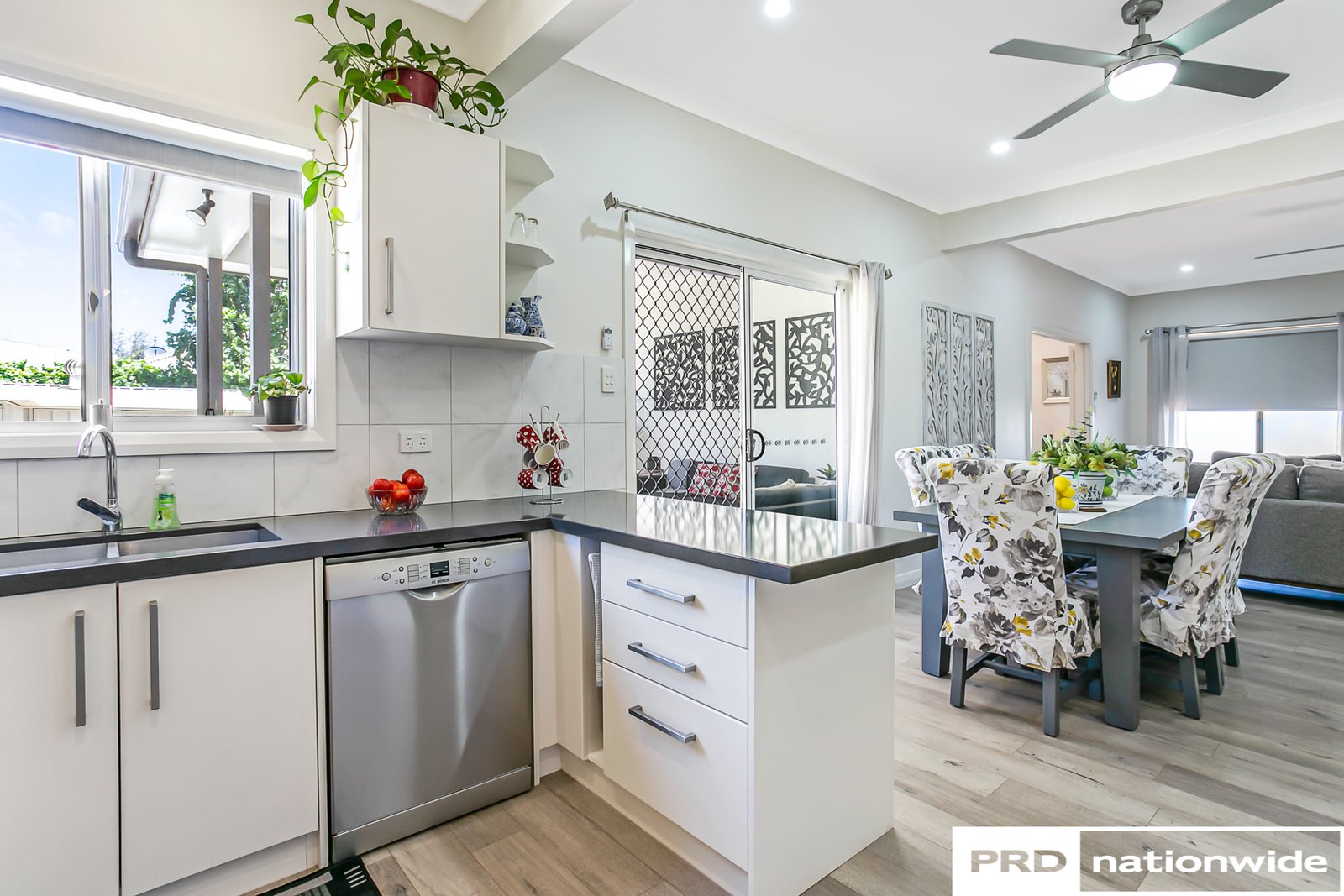 1 Janison Street TAMWORTH 12