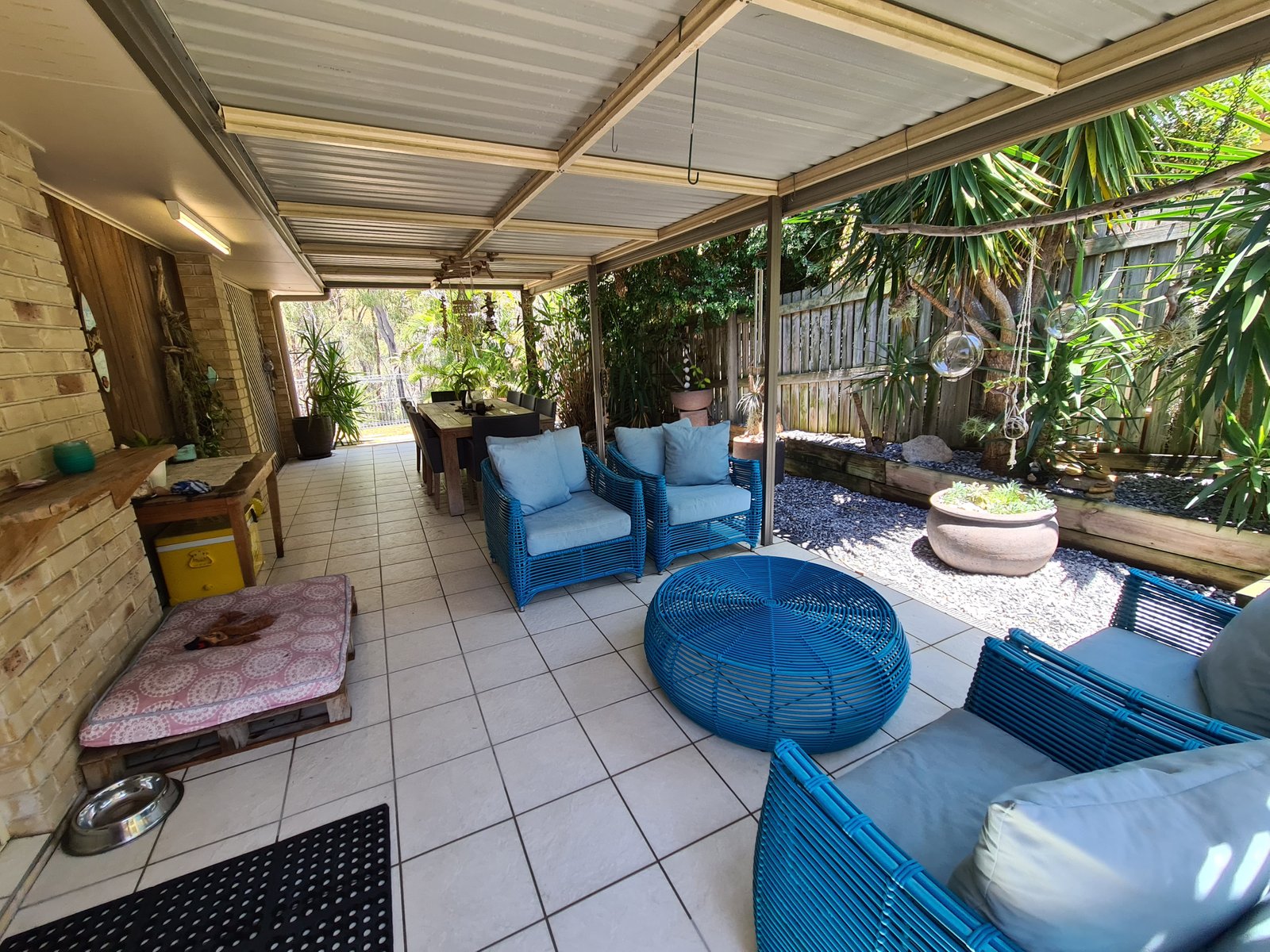 1 JARRAH Drive BOYNE ISLAND 2