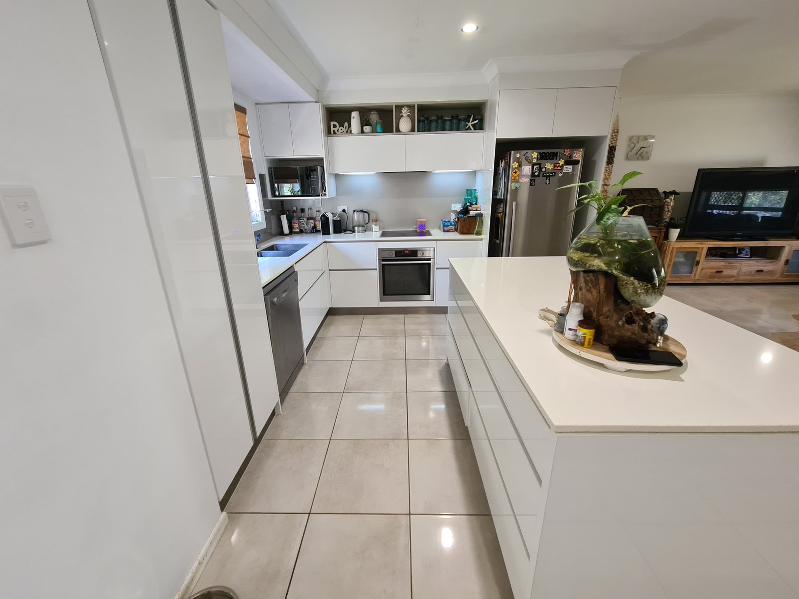 1 JARRAH Drive BOYNE ISLAND 9