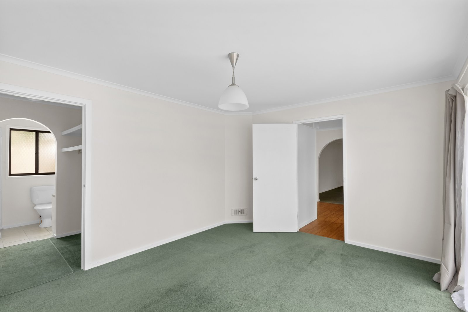 Gallery: 1 Jasmine Drive