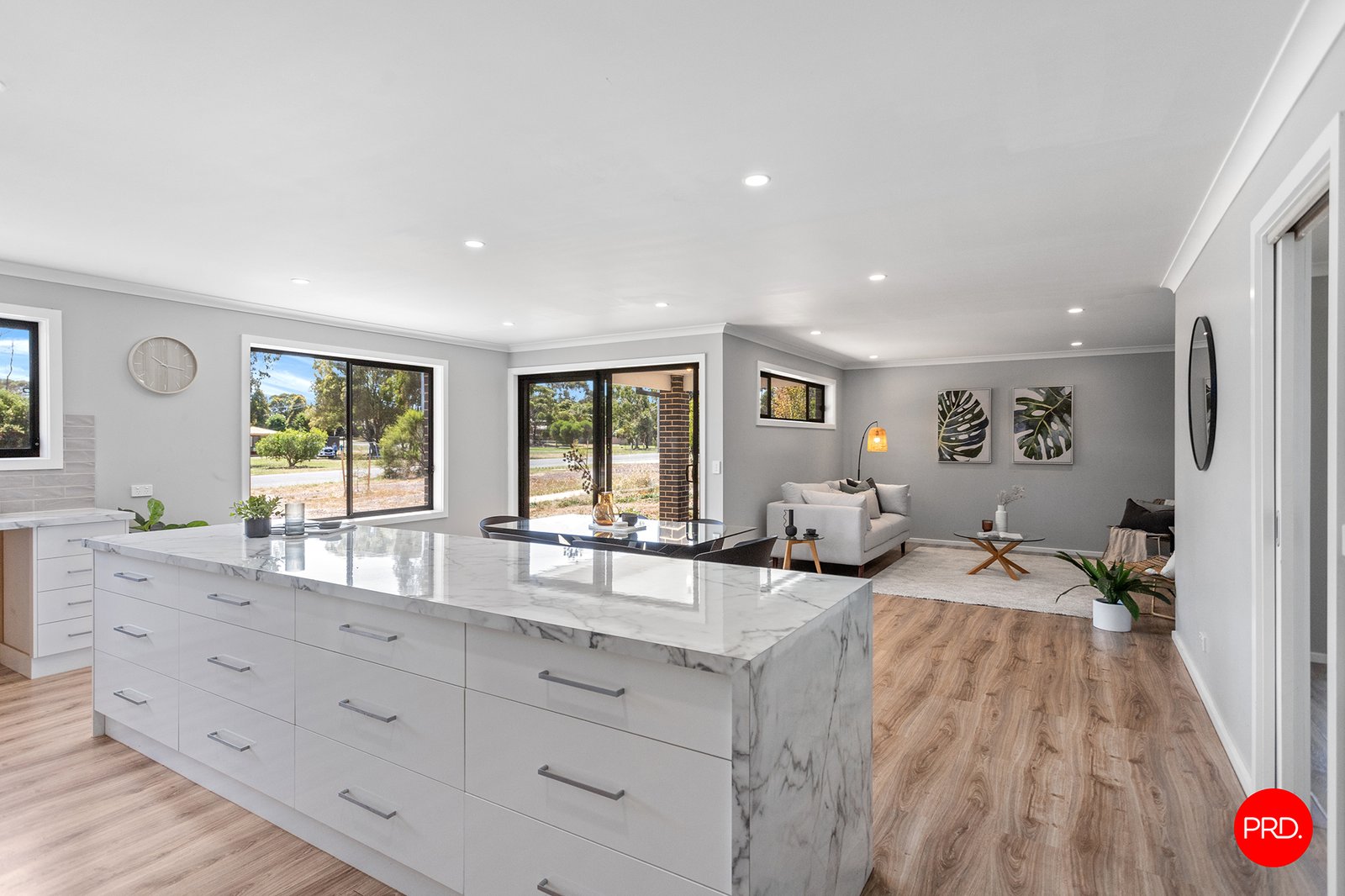 1 Jenolian Street HUNTLY 5