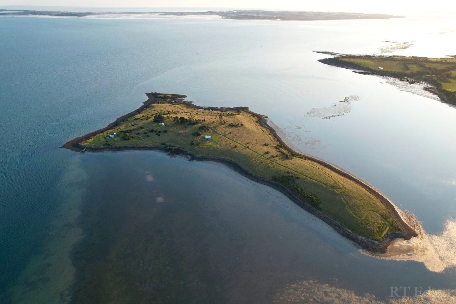 Real Estate and Property in 1 Jetty Track, Elizabeth Island, VIC