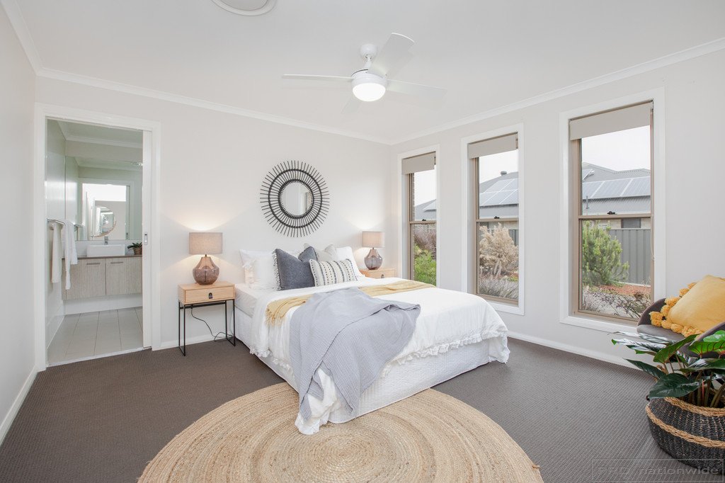 1 Juniper Street GILLIESTON HEIGHTS 4