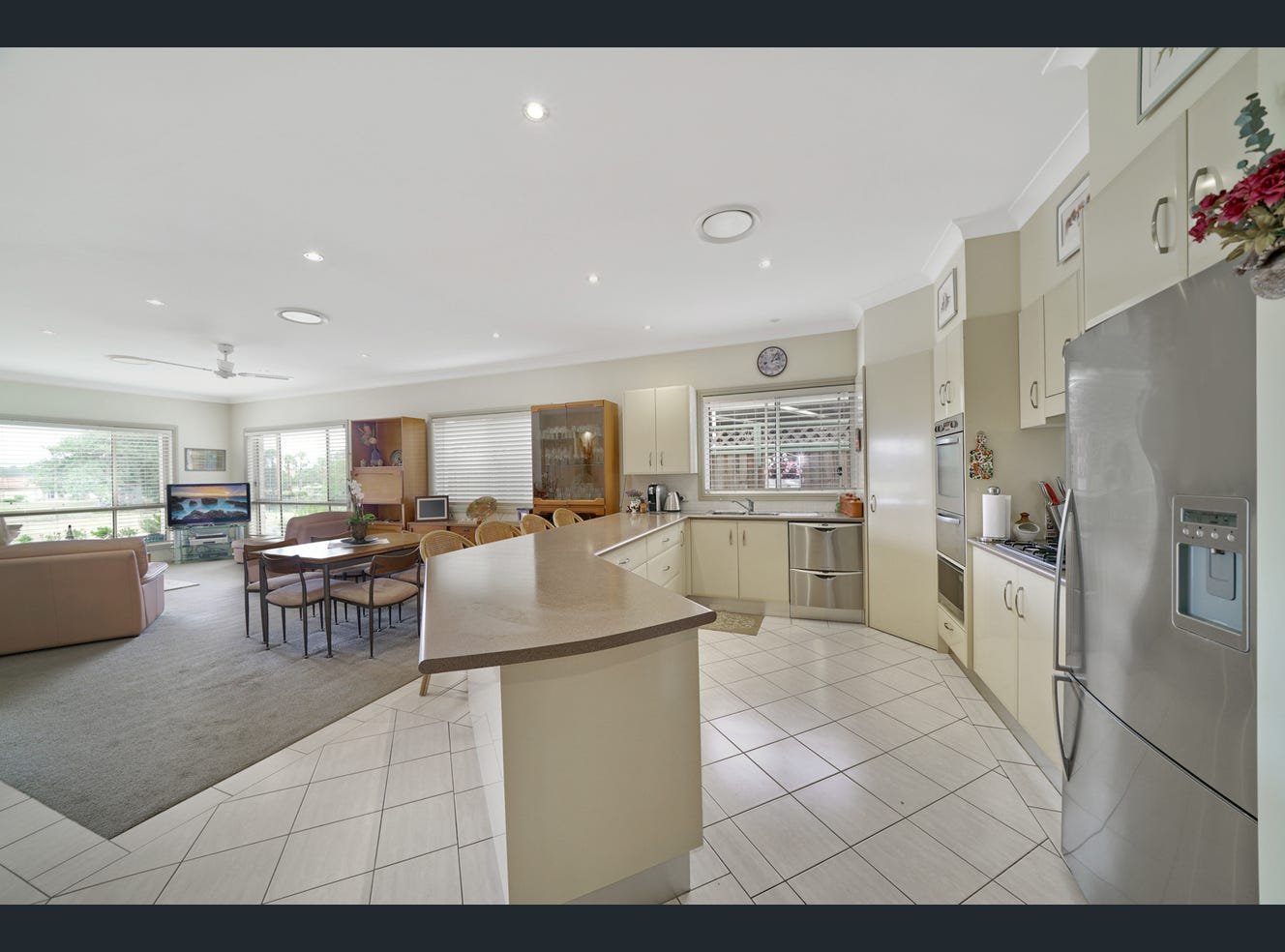 1 Kalbarri Grove KANAHOOKA 7
