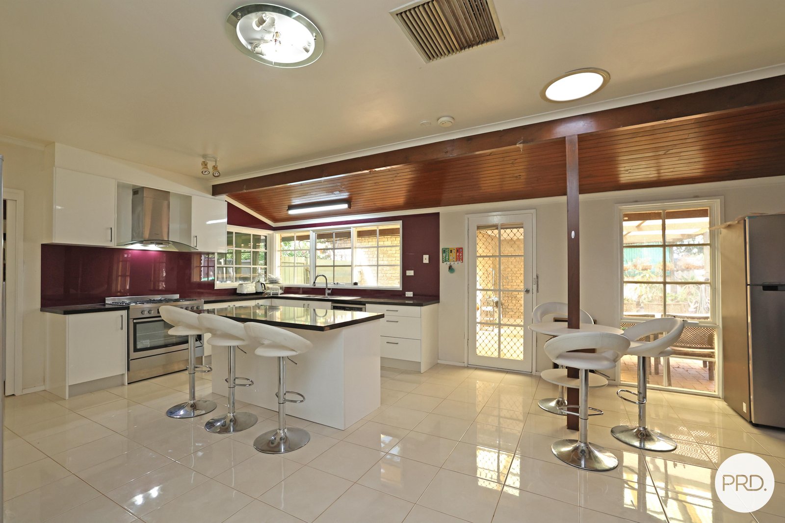 1 Kamira Court MILDURA 10