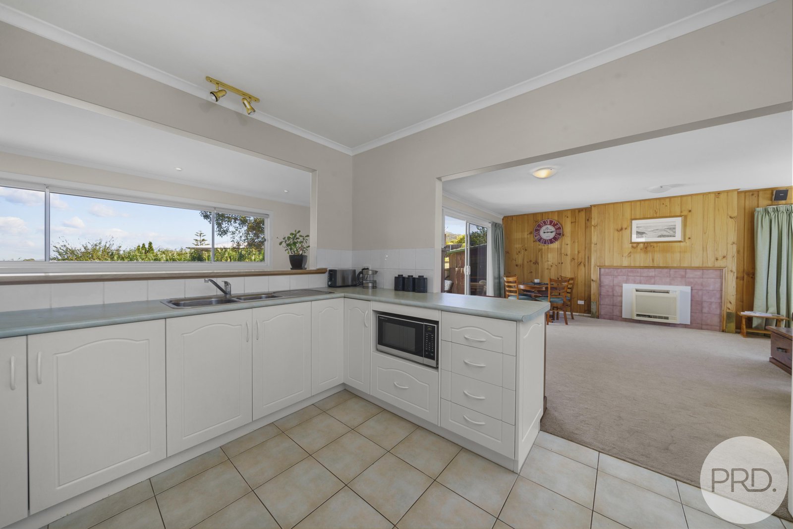 1 Kanooka Street ROKEBY 7