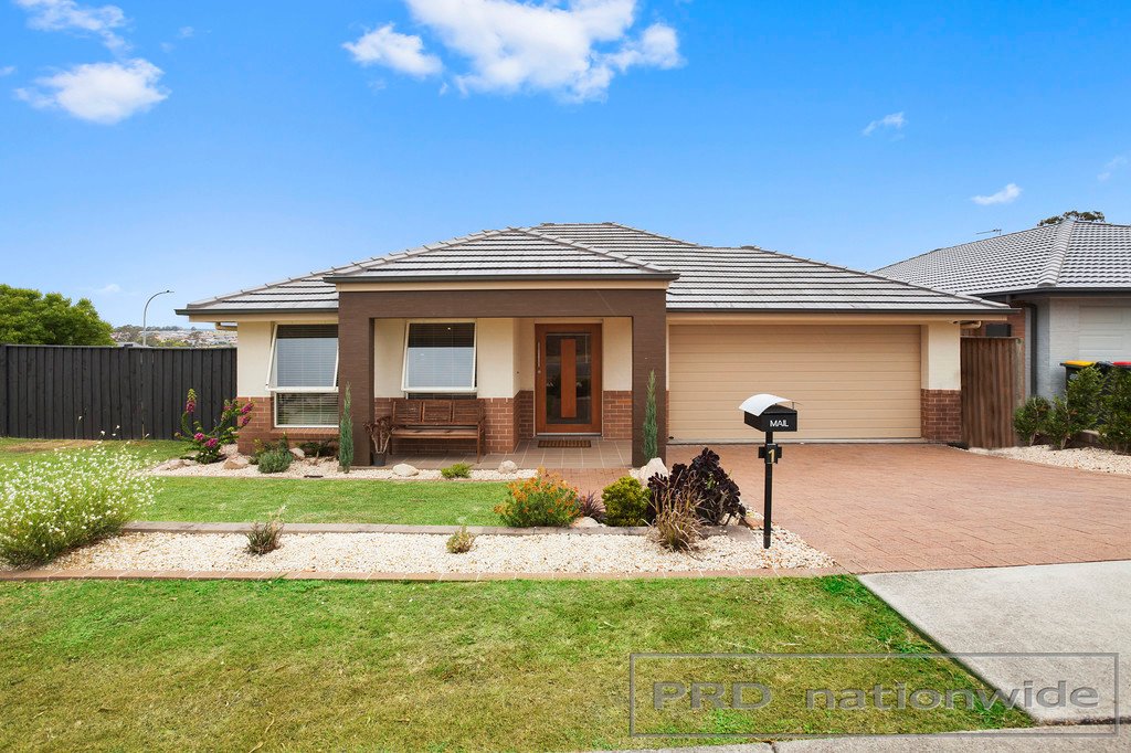 1 Kawana Way ABERGLASSLYN 1