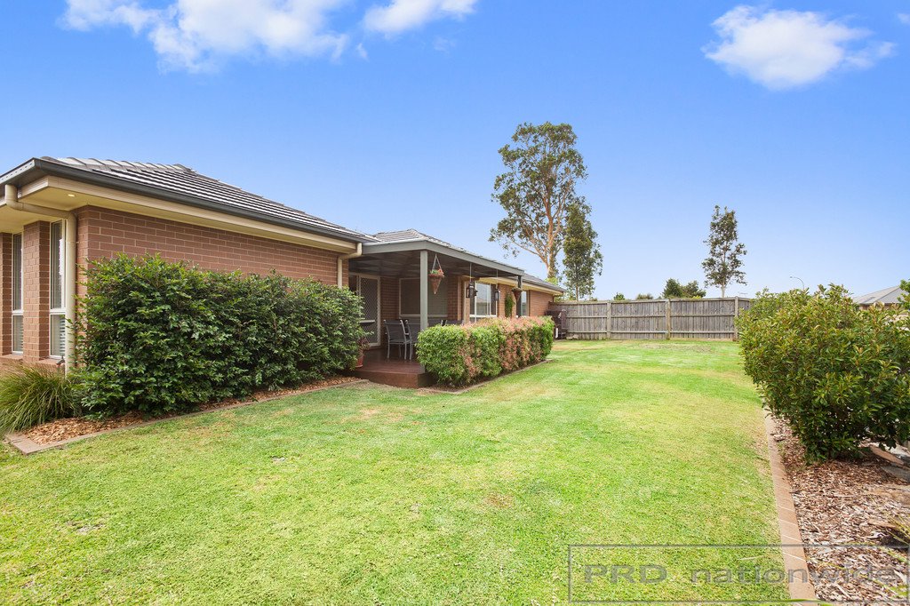 1 Kawana Way ABERGLASSLYN 3