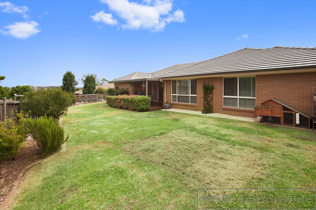 1 Kawana Way ABERGLASSLYN 4
