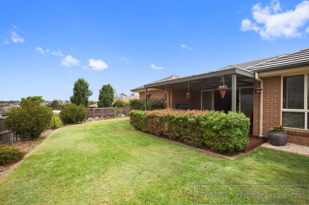 1 Kawana Way ABERGLASSLYN 5
