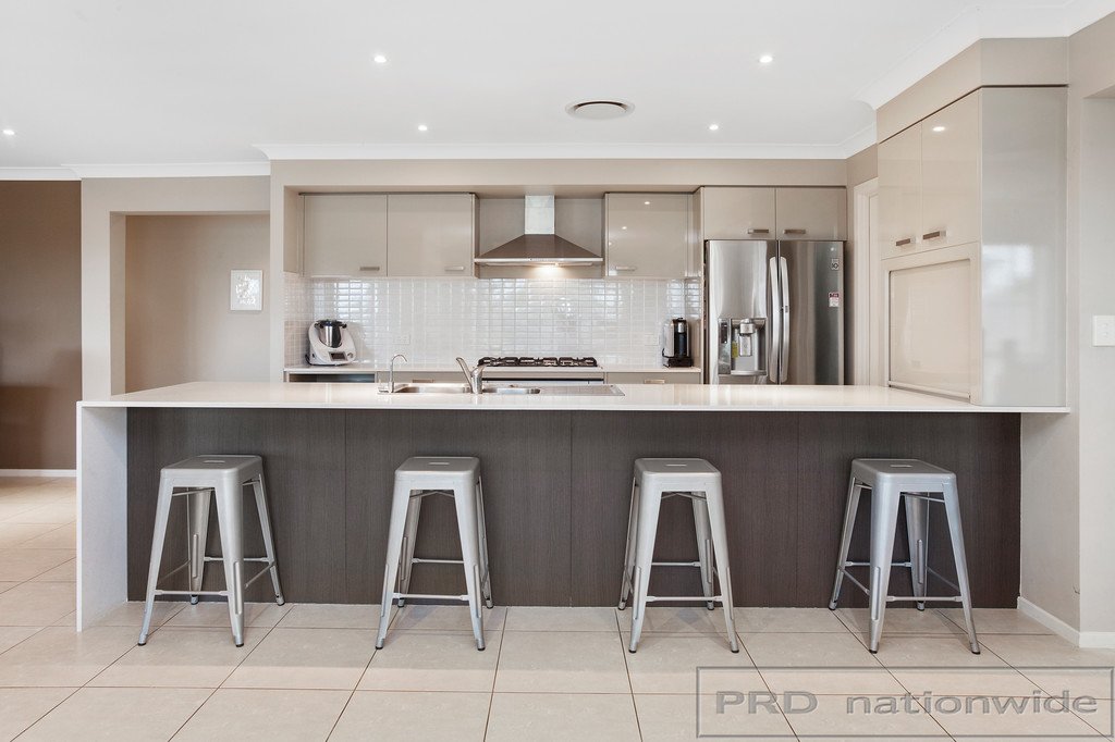 1 Kawana Way ABERGLASSLYN 10