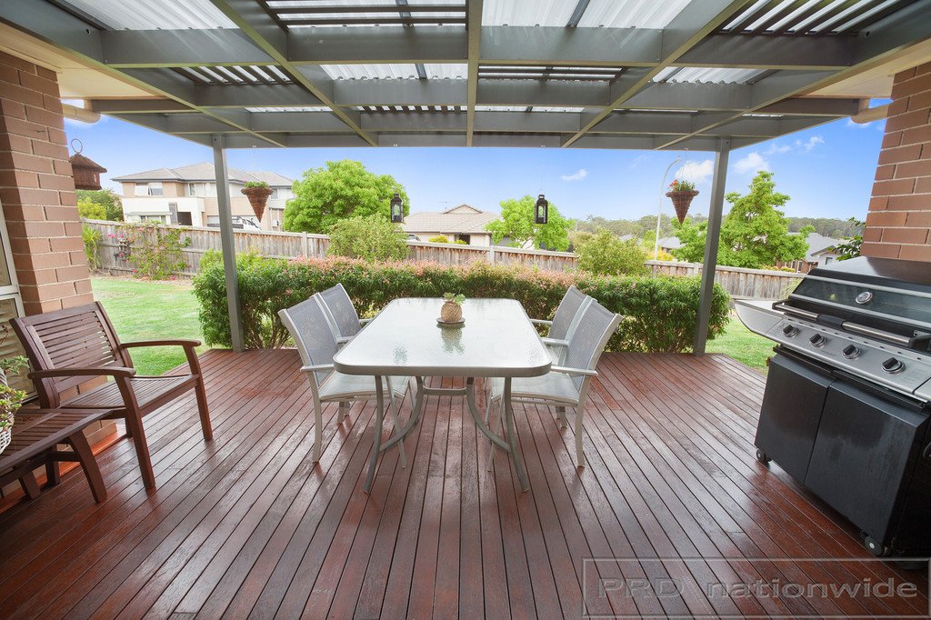 1 Kawana Way ABERGLASSLYN 16