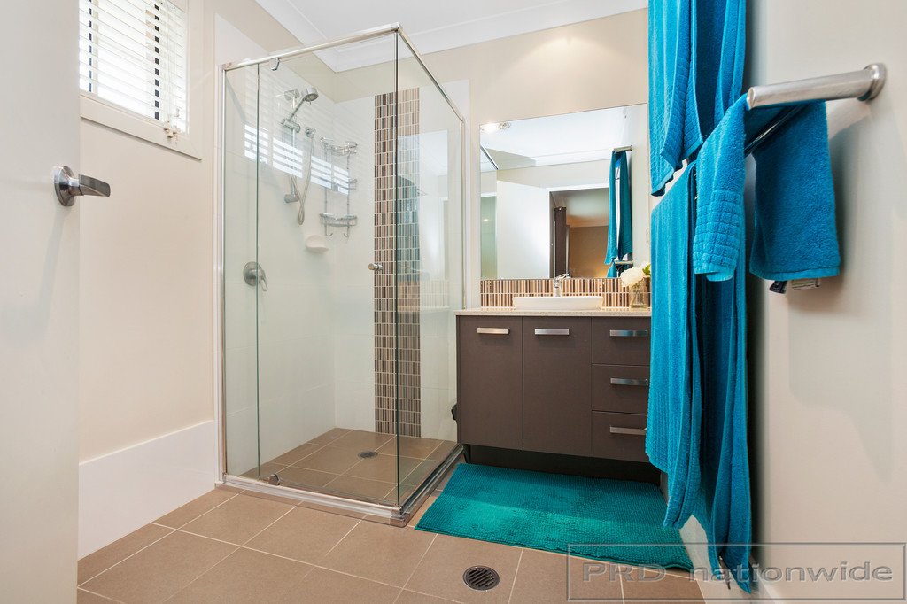 1 Kawana Way ABERGLASSLYN 21