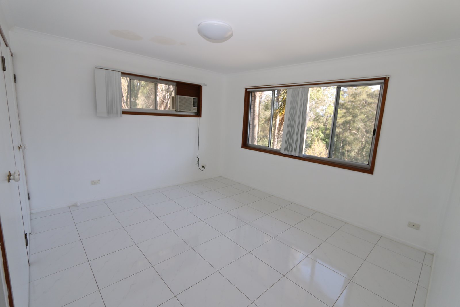 1 Keen Road MOLENDINAR 6