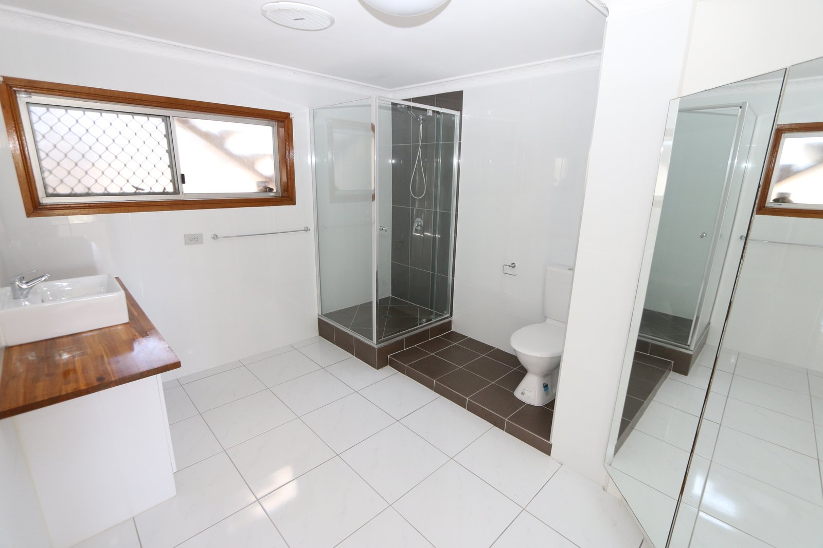 1 Keen Road MOLENDINAR 8