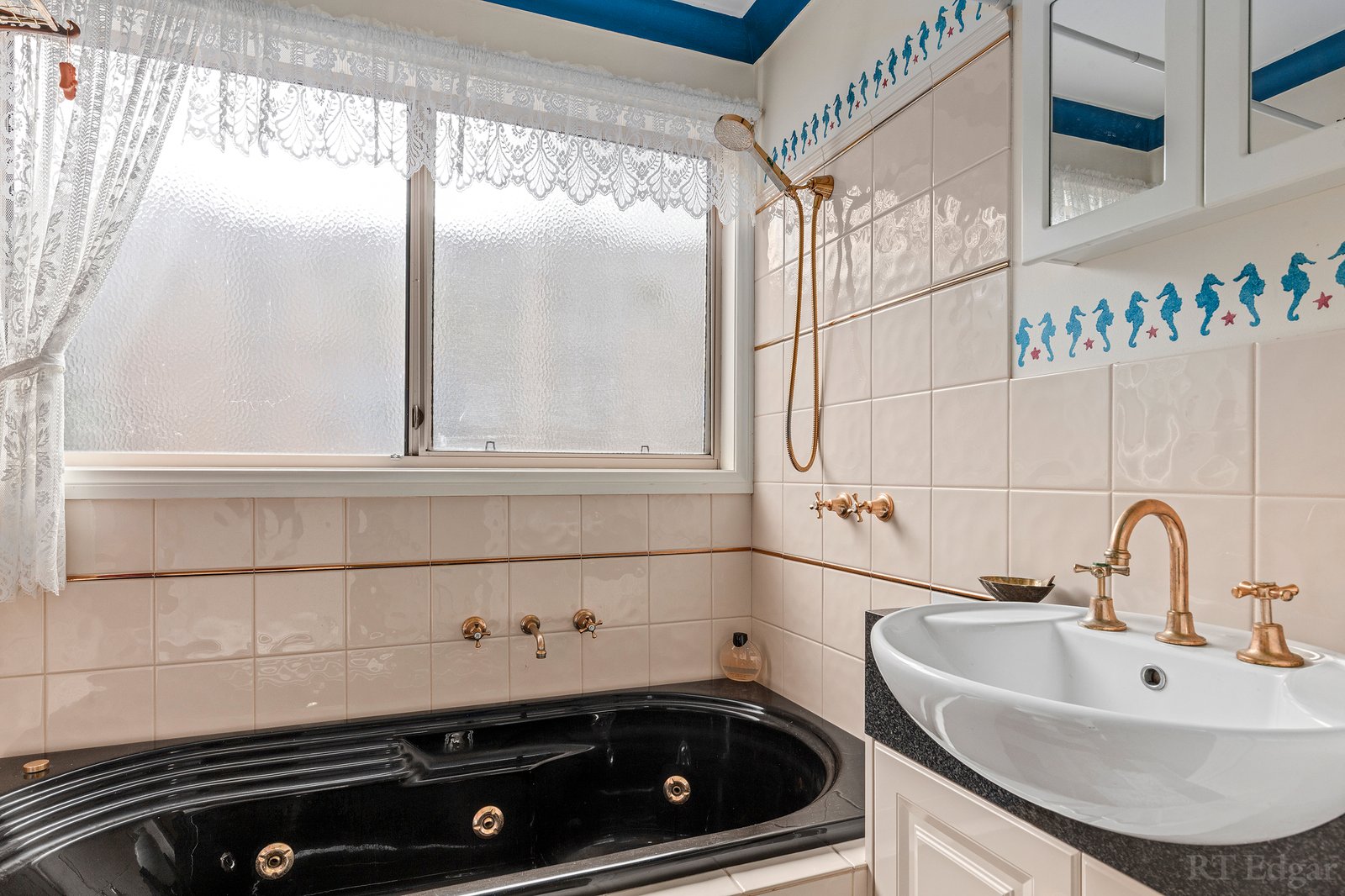 Real Estate and Property in 1 Kelly Court, Ocean Grove, VIC