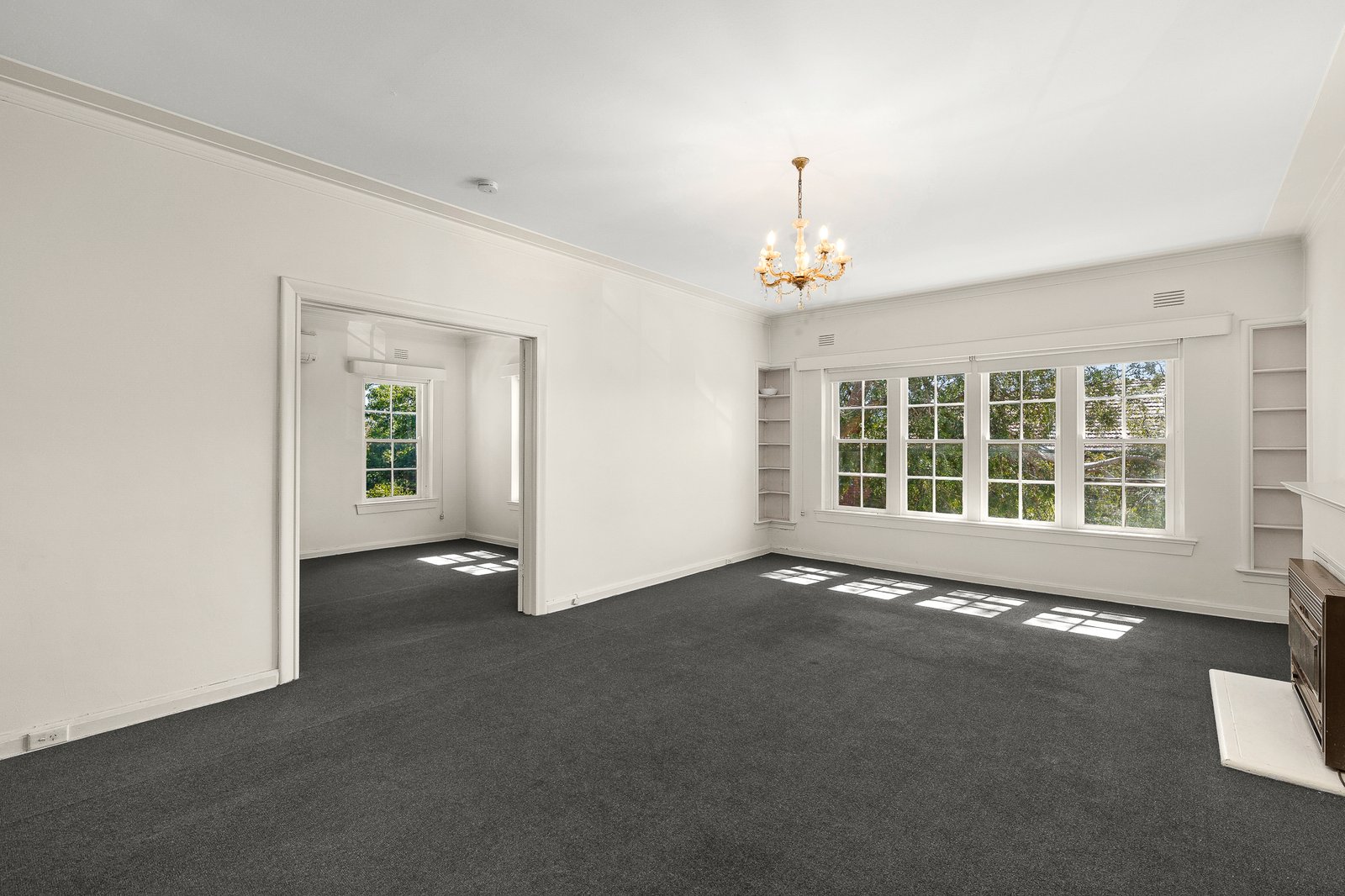 Real Estate and Property in 1 Kilsyth Avenue, Toorak, VIC