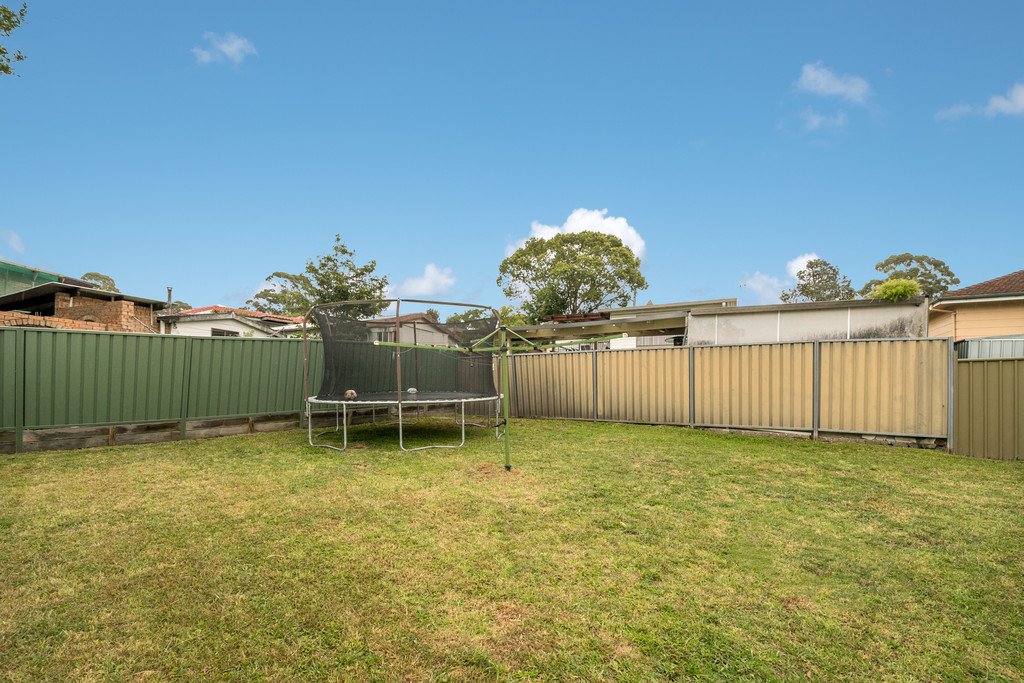 1 Kimbarra Crescent KOONAWARRA 9