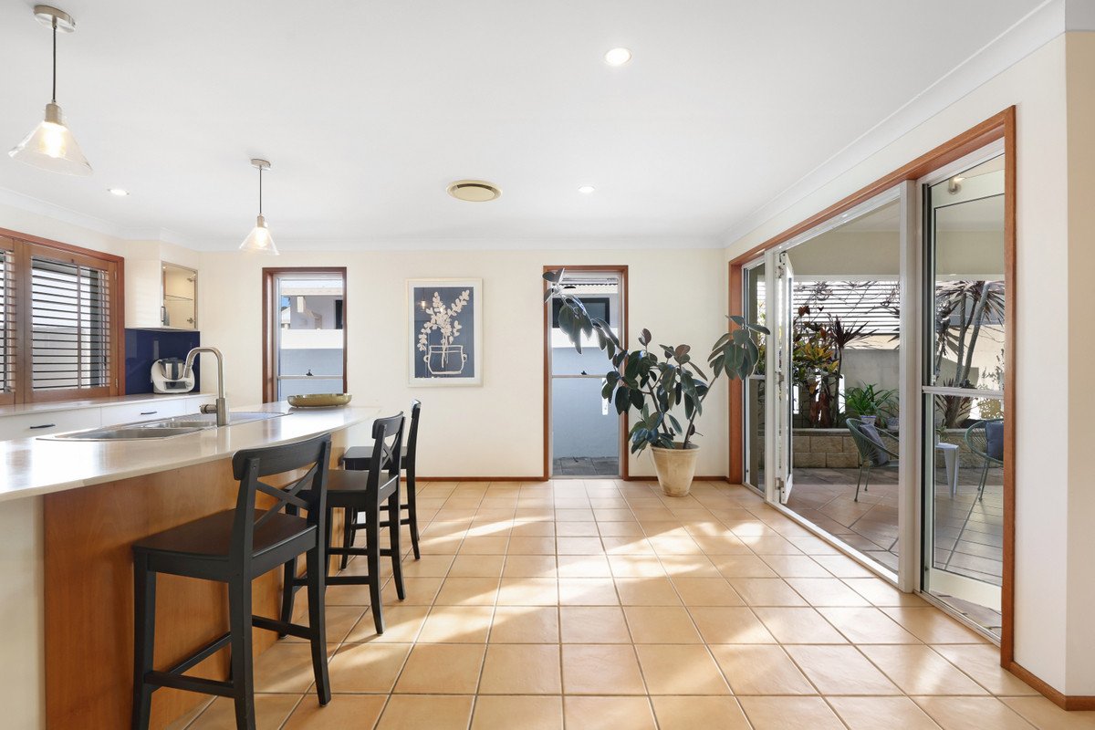 1 Kingfish Court Palm Beach 8