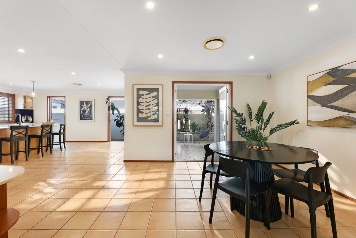 1 Kingfish Court Palm Beach 9