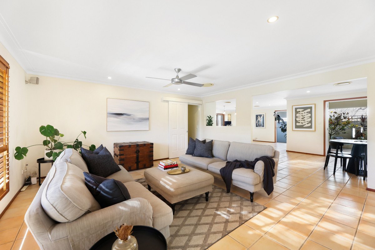 1 Kingfish Court Palm Beach 11