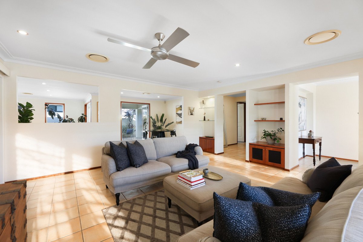 1 Kingfish Court Palm Beach 13