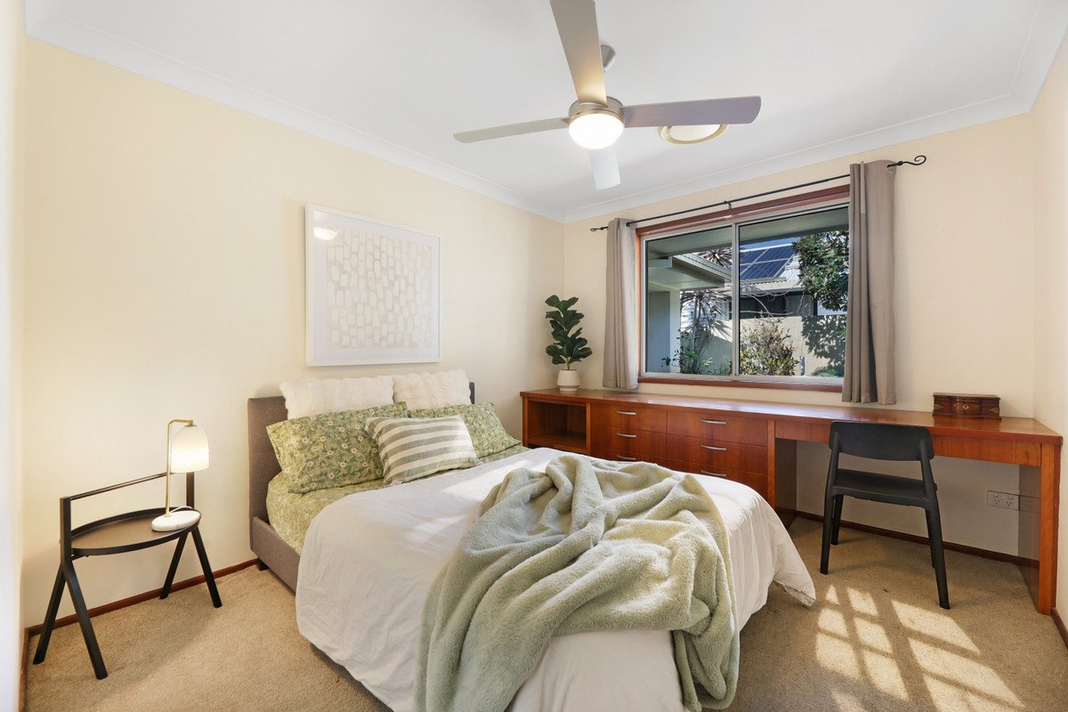1 Kingfish Court Palm Beach 14