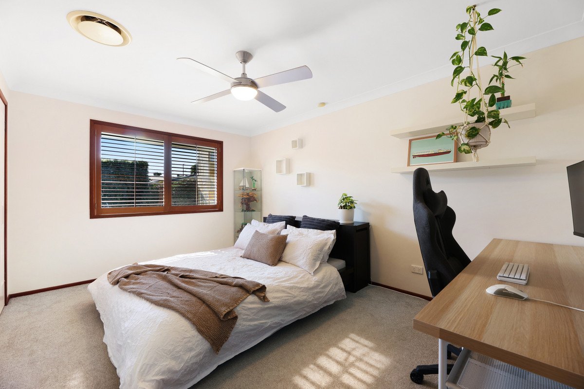 1 Kingfish Court Palm Beach 15