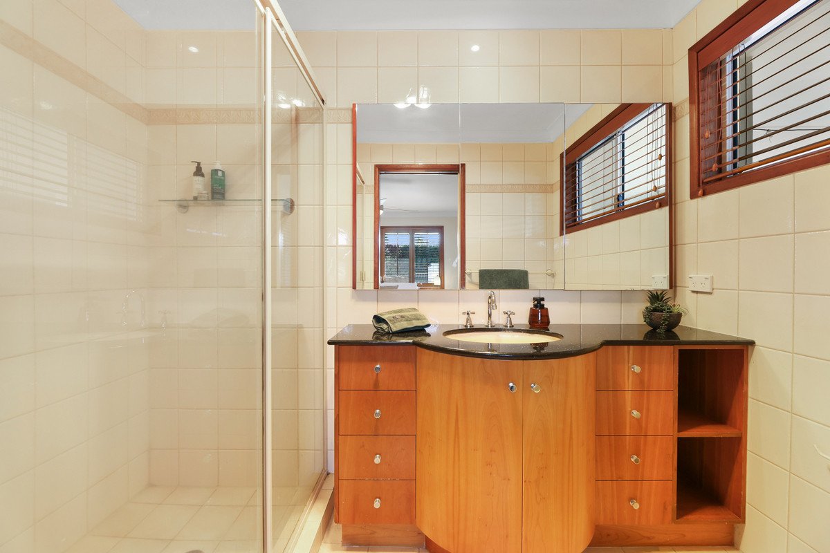 1 Kingfish Court Palm Beach 17