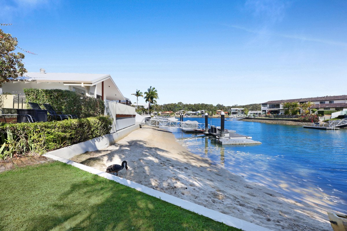 1 Kingfish Court Palm Beach 23
