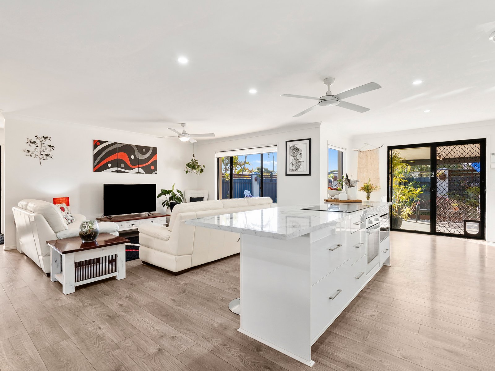 1 Kingfisher Circuit KINGSCLIFF 3