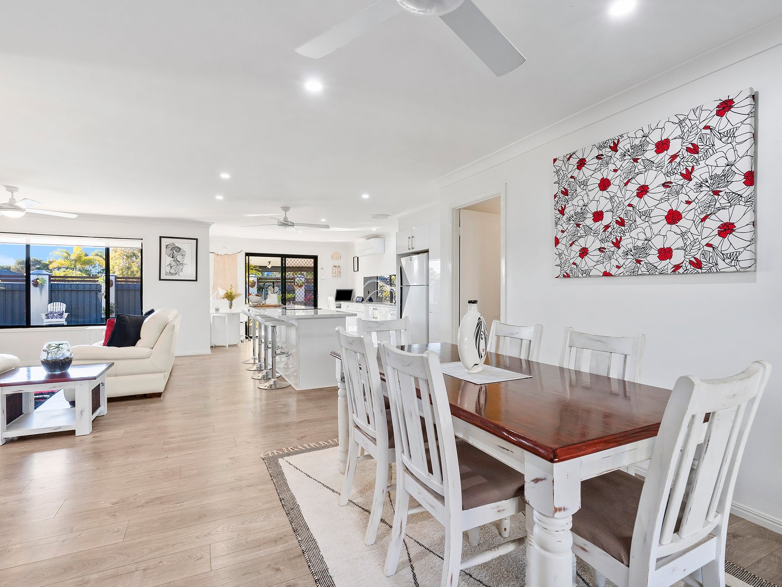 1 Kingfisher Circuit KINGSCLIFF 12