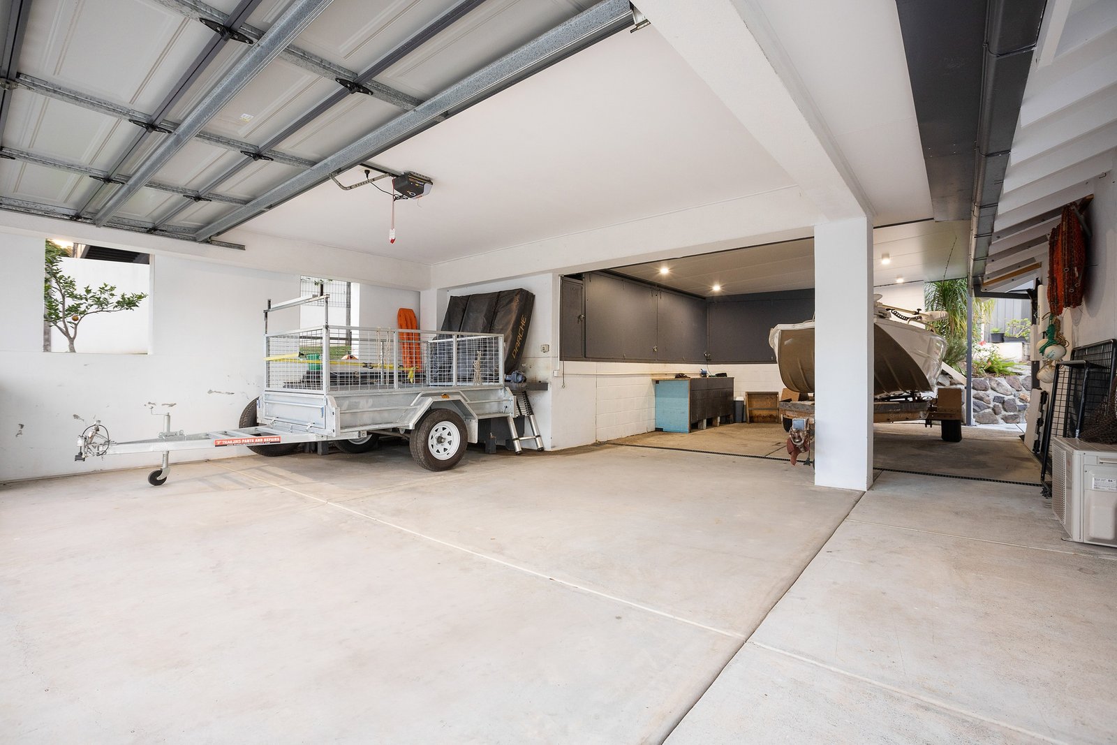 1 Koolewong Parade ASHMORE 18