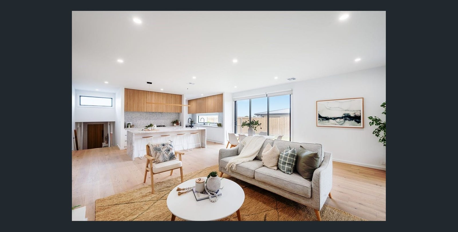 Gallery: 1 Koop Close