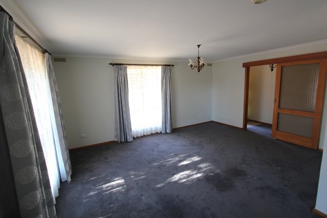 1 Kowree Crescent SEBASTOPOL 4