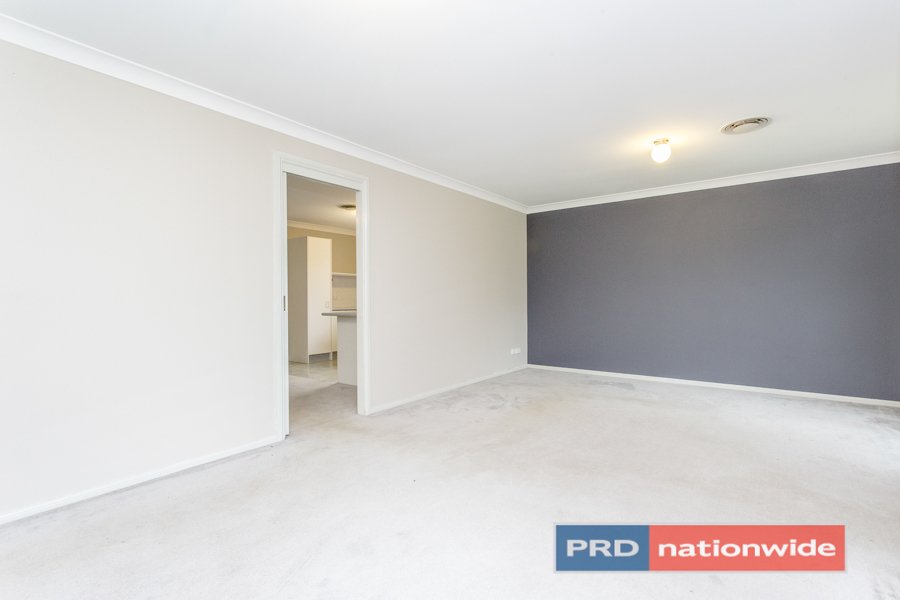1 Kumbara Close GLENMORE PARK 3