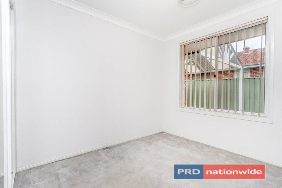 1 Kumbara Close GLENMORE PARK 11