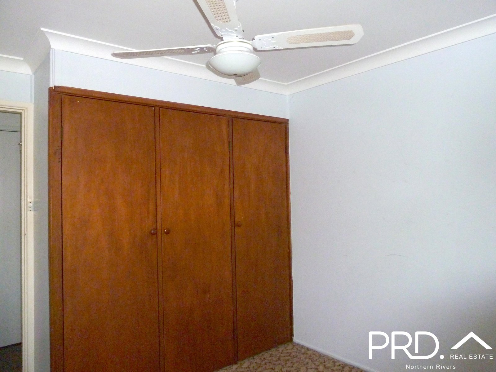 1 Kurrajong Avenue CASINO 9