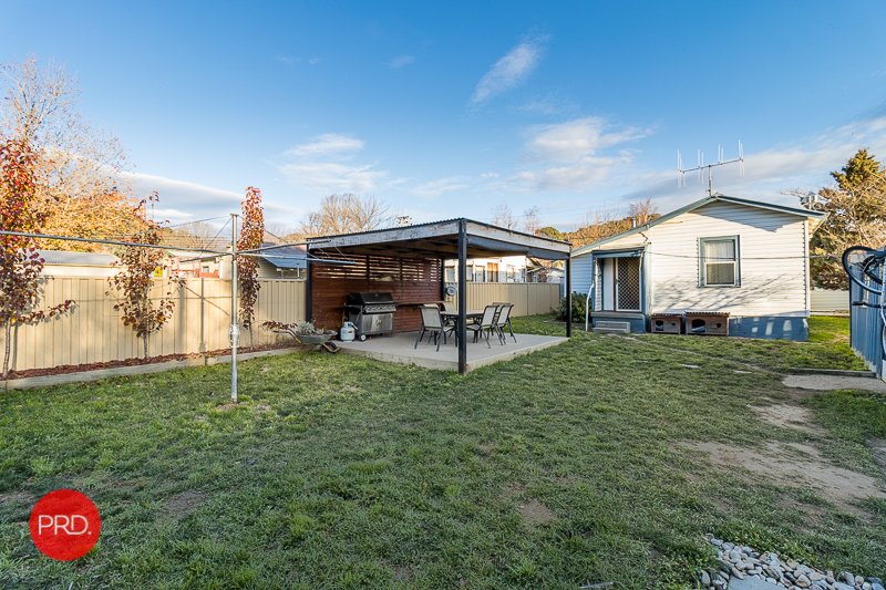 1 Kurrajong Street CAPTAINS FLAT 14