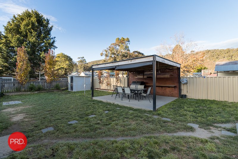 1 Kurrajong Street CAPTAINS FLAT 15
