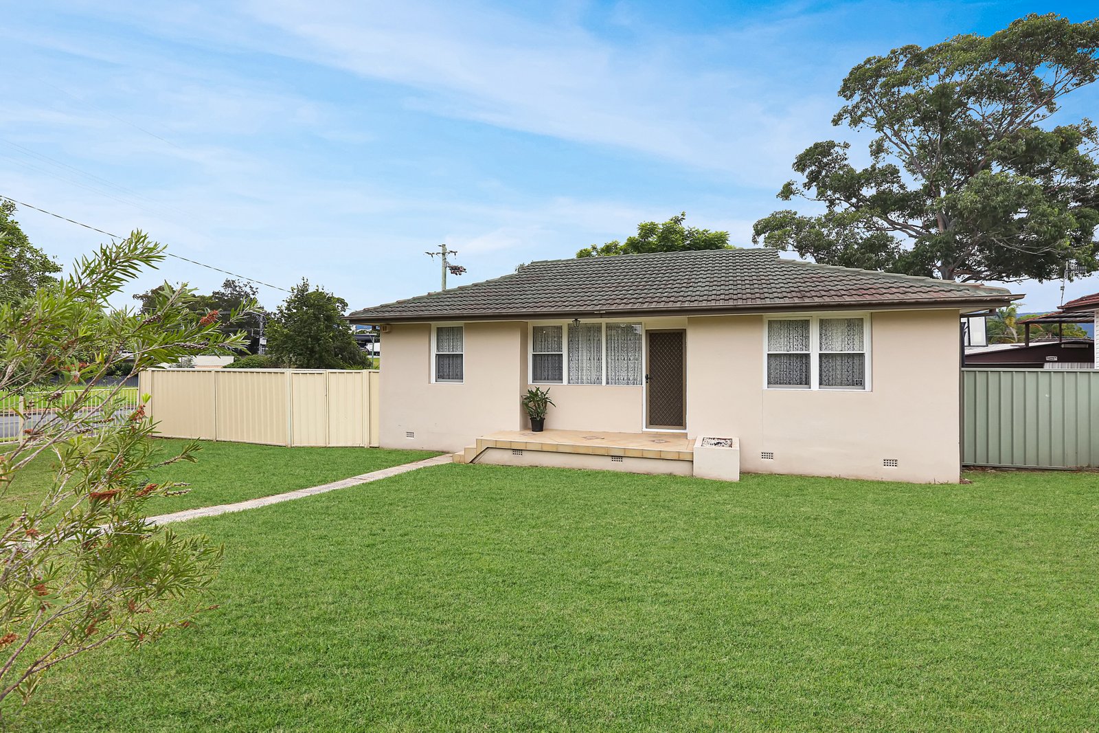 1 Kurrawa Crescent KOONAWARRA 3