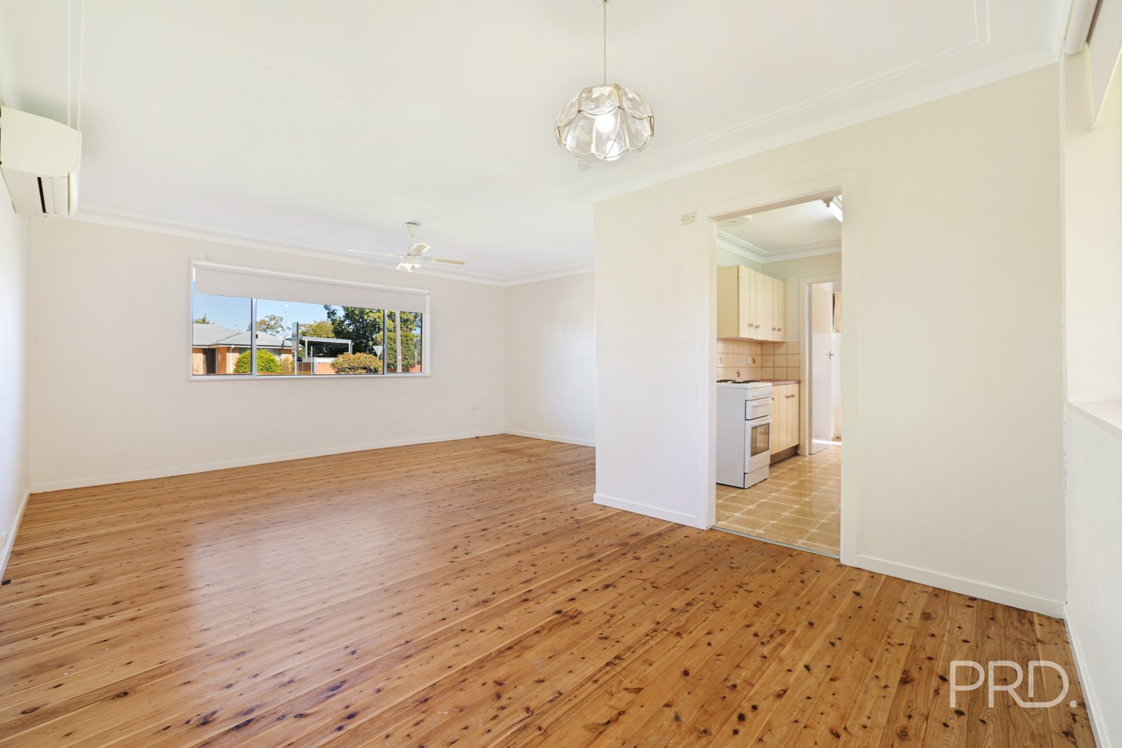 1 Kurrawan Street TAMWORTH 6