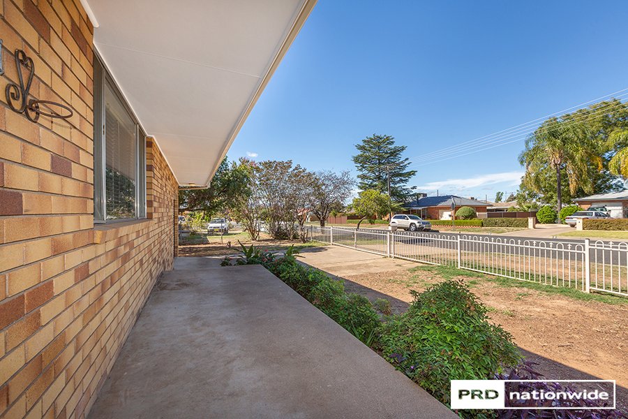 1 Kurrawan Street TAMWORTH 3